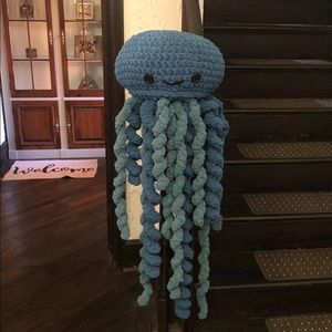 crochet life size Squid